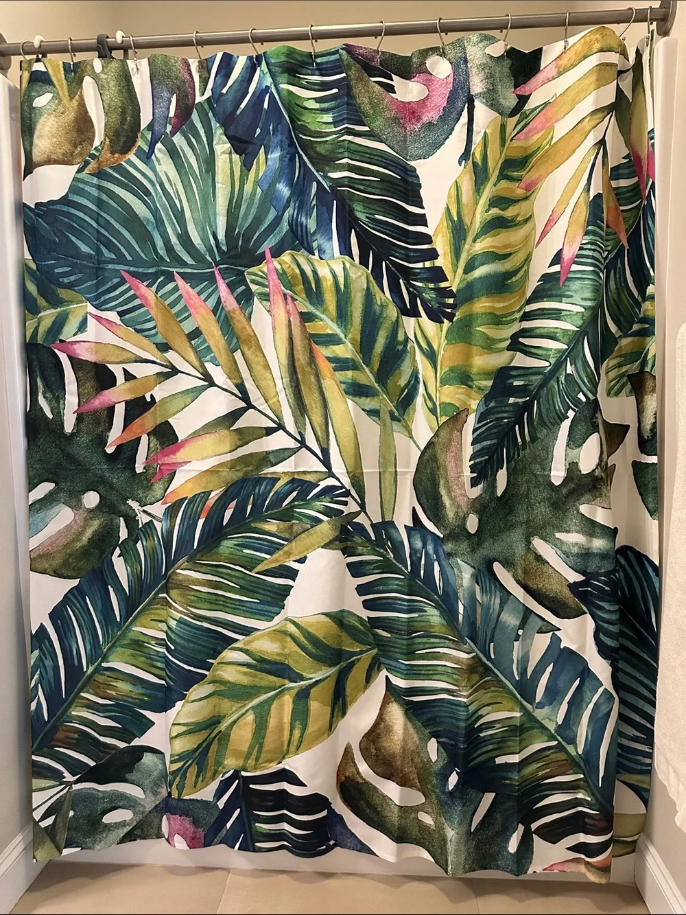 Botanical Tropical Leaf Shower Curtain - Green